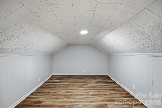 8825 Mcclure Circle, Charlotte, NC 28216