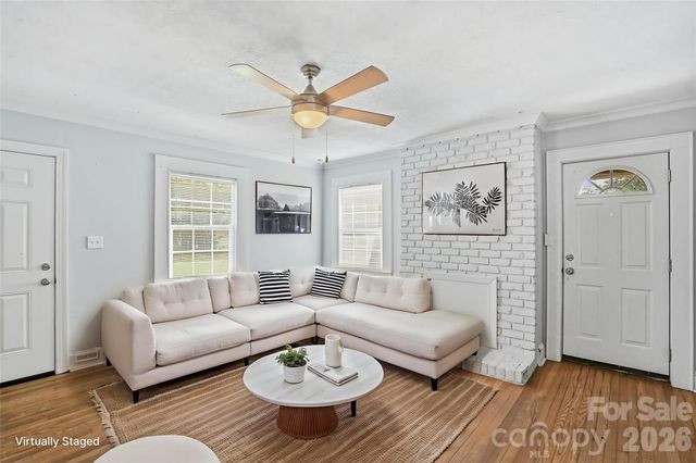 8825 Mcclure Circle, Charlotte, NC 28216