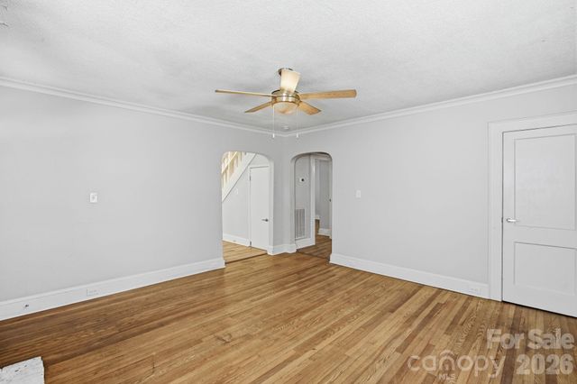 8825 Mcclure Circle, Charlotte, NC 28216