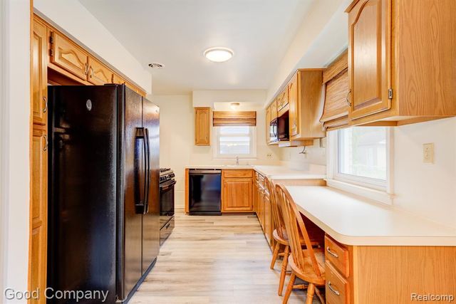 4708 Woodland Avenue, Royal Oak, MI 48073