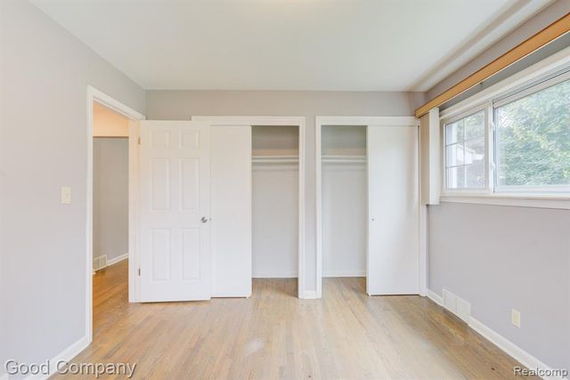 4708 Woodland Avenue, Royal Oak, MI 48073