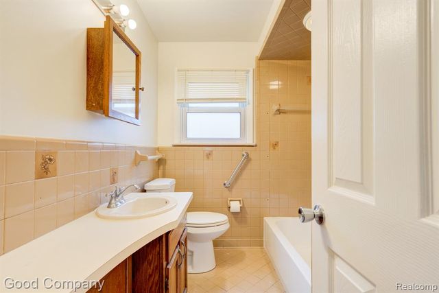 4708 Woodland Avenue, Royal Oak, MI 48073
