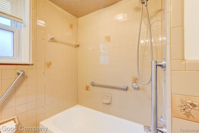 4708 Woodland Avenue, Royal Oak, MI 48073