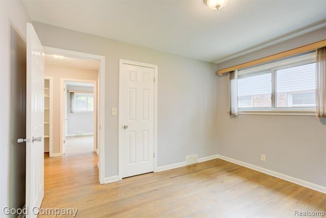 4708 Woodland Avenue, Royal Oak, MI 48073