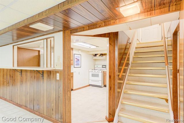 4708 Woodland Avenue, Royal Oak, MI 48073