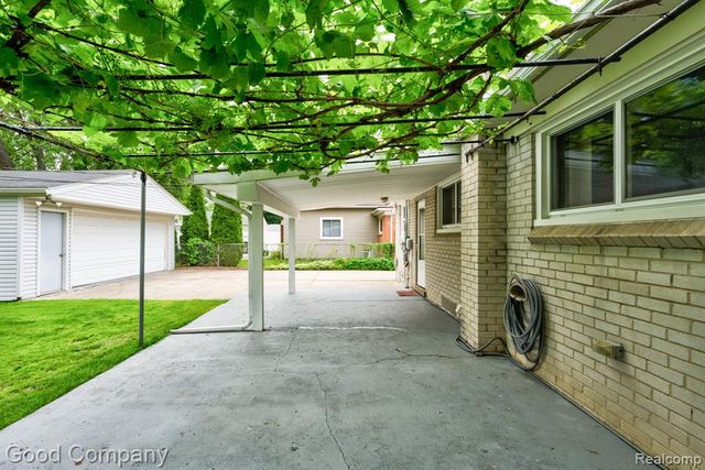 4708 Woodland Avenue, Royal Oak, MI 48073