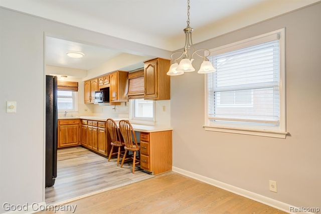4708 Woodland Avenue, Royal Oak, MI 48073