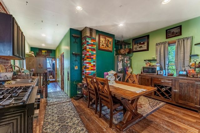 256 McRoberts Street, Joliet, IL 60432