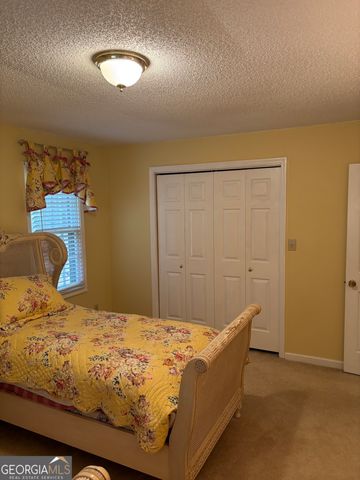 177 Sunny Brook Drive, Newnan, GA 30263