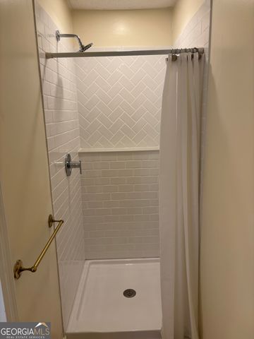 177 Sunny Brook Drive, Newnan, GA 30263