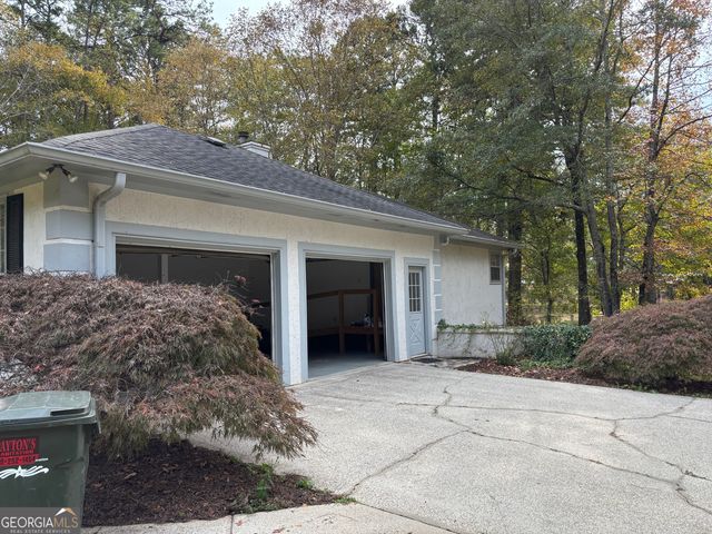 177 Sunny Brook Drive, Newnan, GA 30263