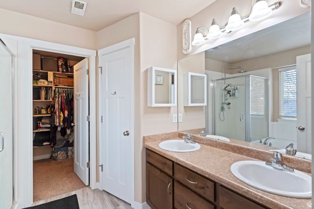 211 N BOSTON DR, North Salt Lake, UT 84054