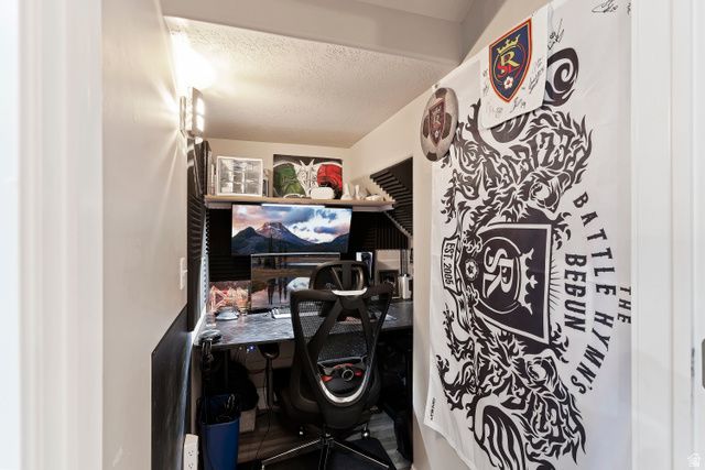 211 N BOSTON DR, North Salt Lake, UT 84054