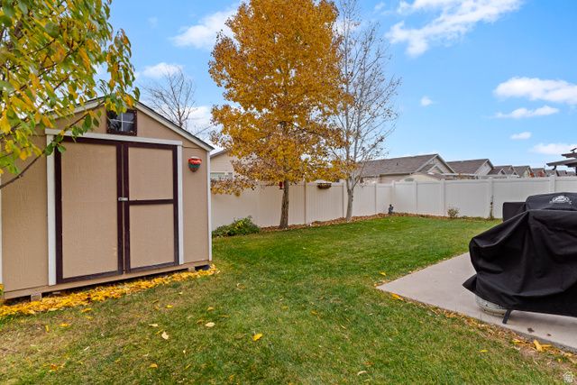 211 N BOSTON DR, North Salt Lake, UT 84054