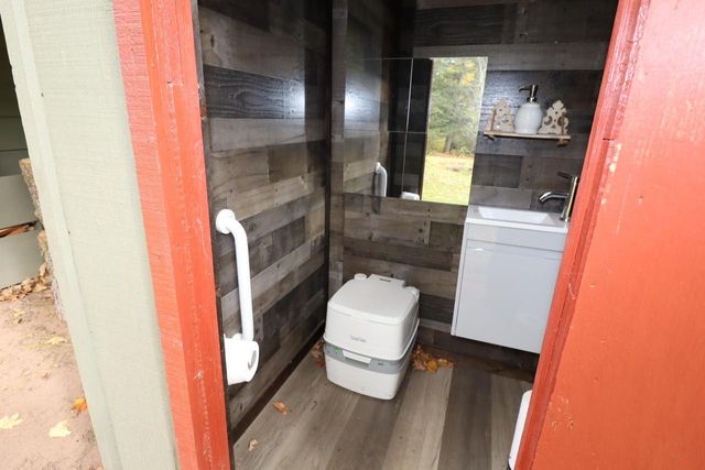 14385 Cranberry River Rd, Herbster, WI 54844