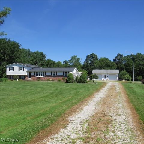 5109 Waynesburg Road NW, Carrollton, OH 44615