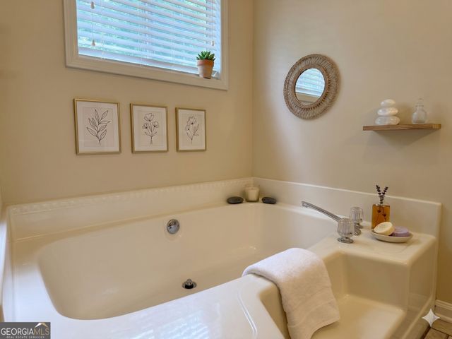 4031 River Rock Way, Woodstock, GA 30188