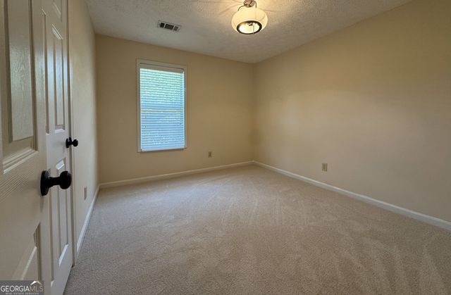 4031 River Rock Way, Woodstock, GA 30188