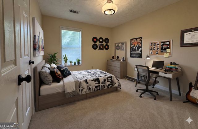 4031 River Rock Way, Woodstock, GA 30188