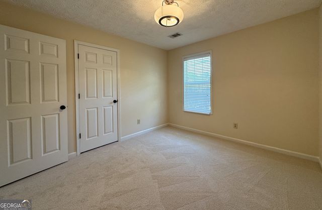 4031 River Rock Way, Woodstock, GA 30188