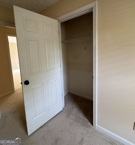 4031 River Rock Way, Woodstock, GA 30188