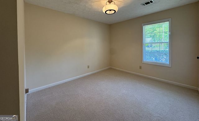 4031 River Rock Way, Woodstock, GA 30188
