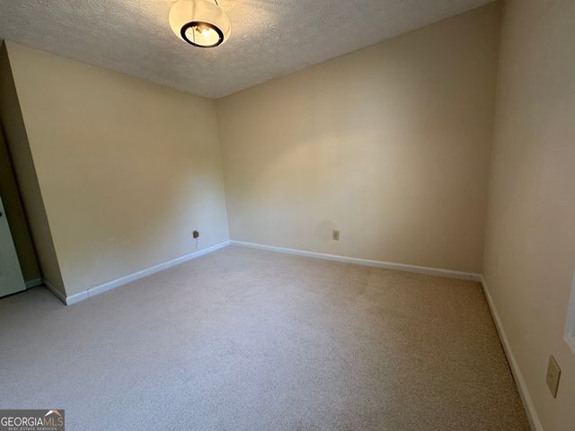 4031 River Rock Way, Woodstock, GA 30188