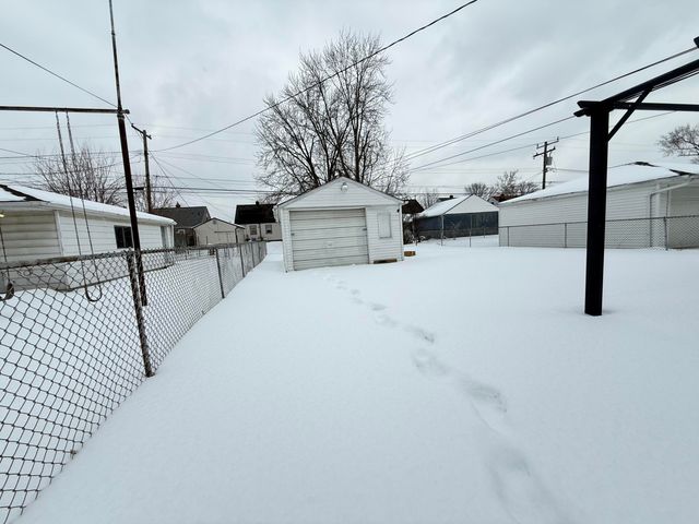 844 Harrison Boulevard, Lincoln Park, MI 48146