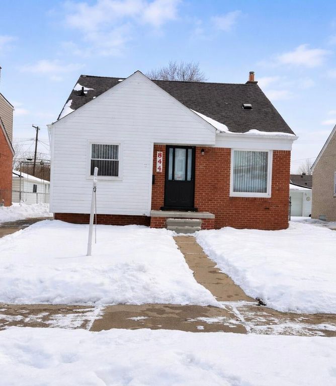 844 Harrison Boulevard, Lincoln Park, MI 48146