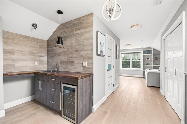 49 Sheridan Circle, Winchester, MA 01890