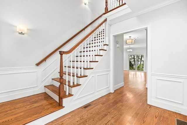 49 Sheridan Circle, Winchester, MA 01890
