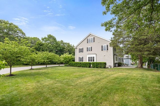 49 Sheridan Circle, Winchester, MA 01890