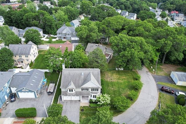 49 Sheridan Circle, Winchester, MA 01890