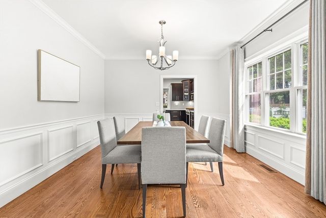 49 Sheridan Circle, Winchester, MA 01890