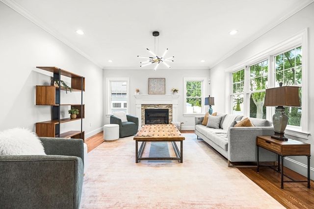 49 Sheridan Circle, Winchester, MA 01890