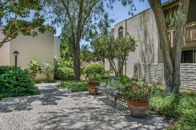 4891 Collwood Blvd B, San Diego, CA 92115