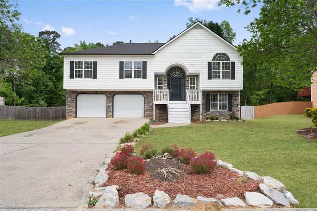 1414 Paddocks Way, Powder Springs, GA 30127