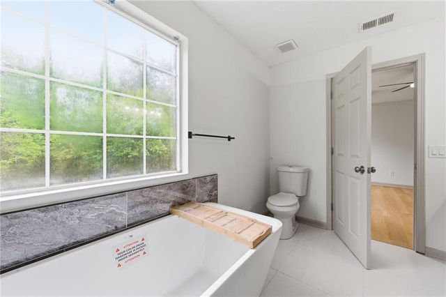 1414 Paddocks Way, Powder Springs, GA 30127