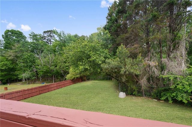 1414 Paddocks Way, Powder Springs, GA 30127