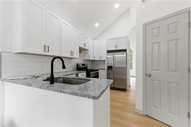1414 Paddocks Way, Powder Springs, GA 30127