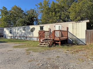 260 Ponderosa Lane, Burleson, TX 76028