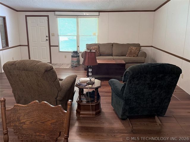 25131 S 604 Road, Grove, OK 74344