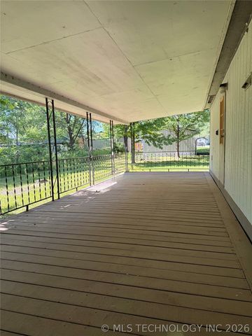 25131 S 604 Road, Grove, OK 74344