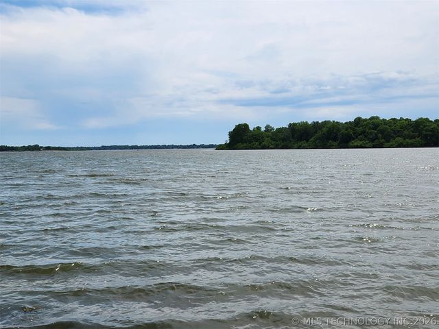 25131 S 604 Road, Grove, OK 74344