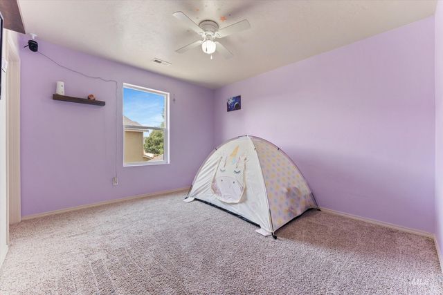 1577 Gold Street, Middleton, ID 83644