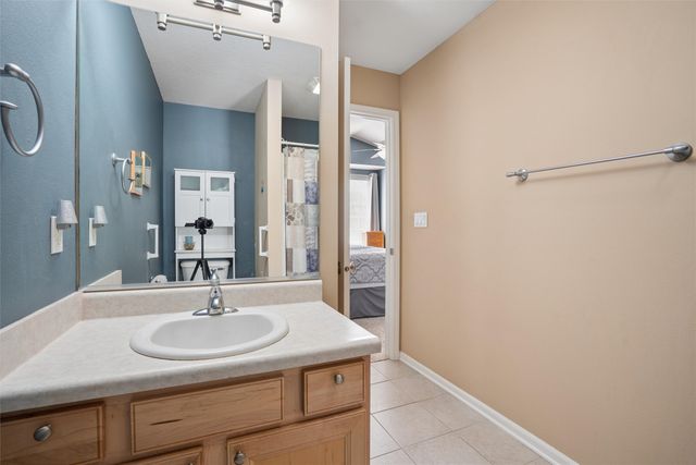 900 67th Street 1003, West Des Moines, IA 50266