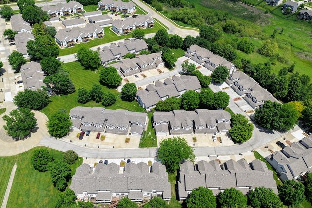 900 67th Street 1003, West Des Moines, IA 50266