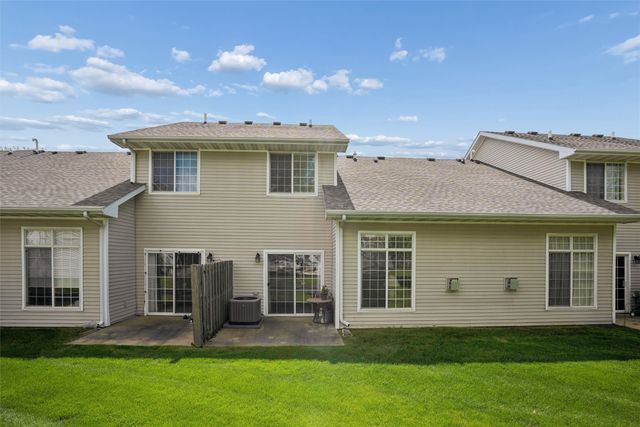 900 67th Street 1003, West Des Moines, IA 50266