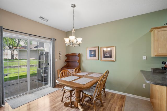 900 67th Street 1003, West Des Moines, IA 50266