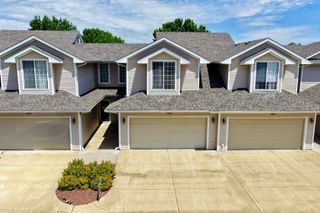900 67th Street 1003, West Des Moines, IA 50266